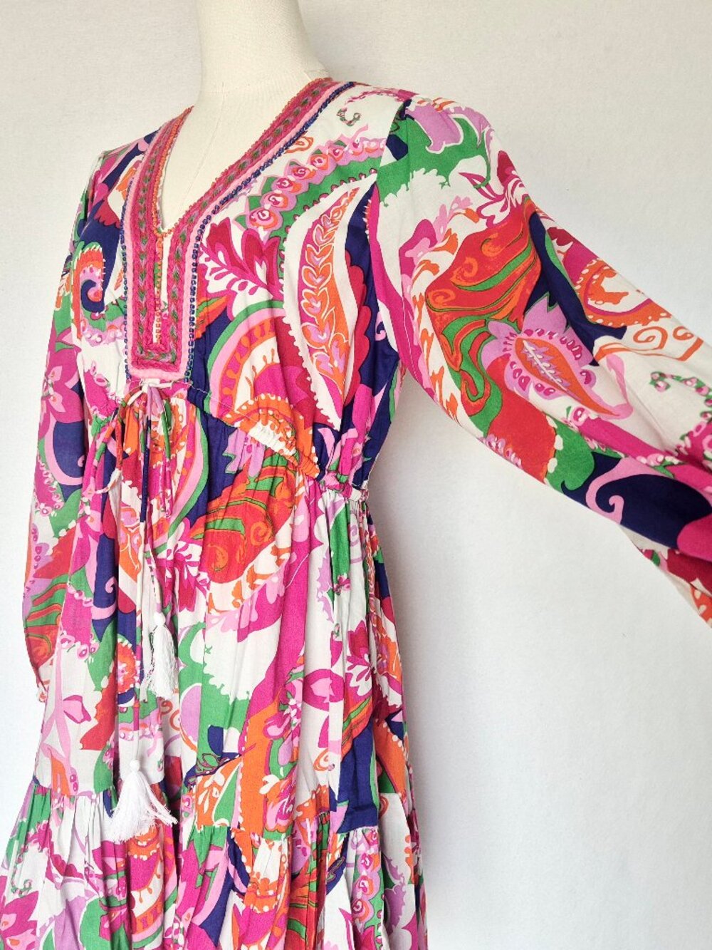 NEW Kaktus Beaded Floral Bohemain Tassel Tiered Mini Dress Long Puff Sleeve - Picture 5 of 14